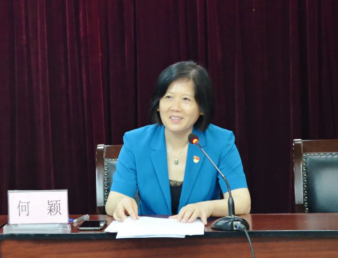 省文联举办庆“七一”主题党日活动(图3) 省文联举办庆“七一”主题党日活动(图3)
